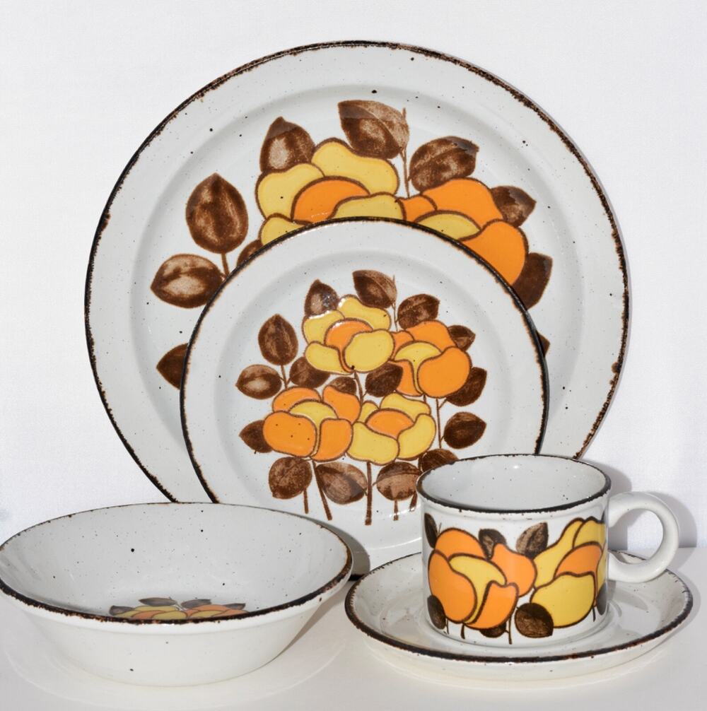 STONEHENGE Midwinter SUMMER Dinner Plate Desert Plate Bowl Mug/Saucer 5pc MCM